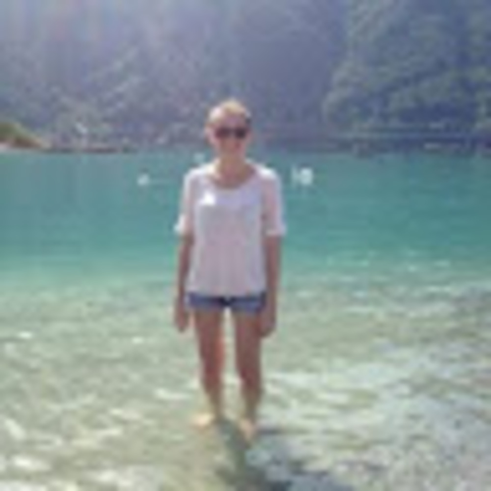 Meet your Posher, Maria